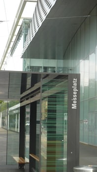 Easyhotel Basel City - Contactless Self Check-In,Huningue>>Basel,3 star