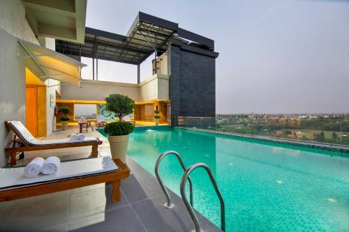 sarovar portico sonipat