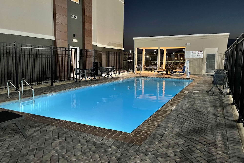 hawthorn extended stay by wyndham sulphur lake charles