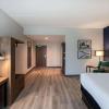 la quinta inn and suites by wyndham chattanooga downtown south