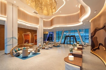 wyndham garden sonasea van don