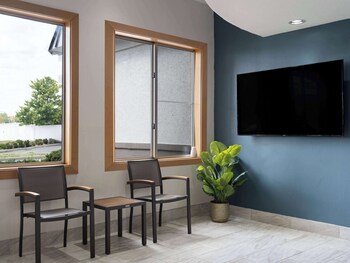 baymont by wyndham indianapolis east