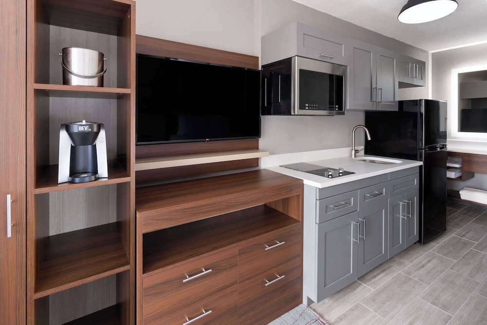 hawthorn extended stay by wyndham columbia ft jackson