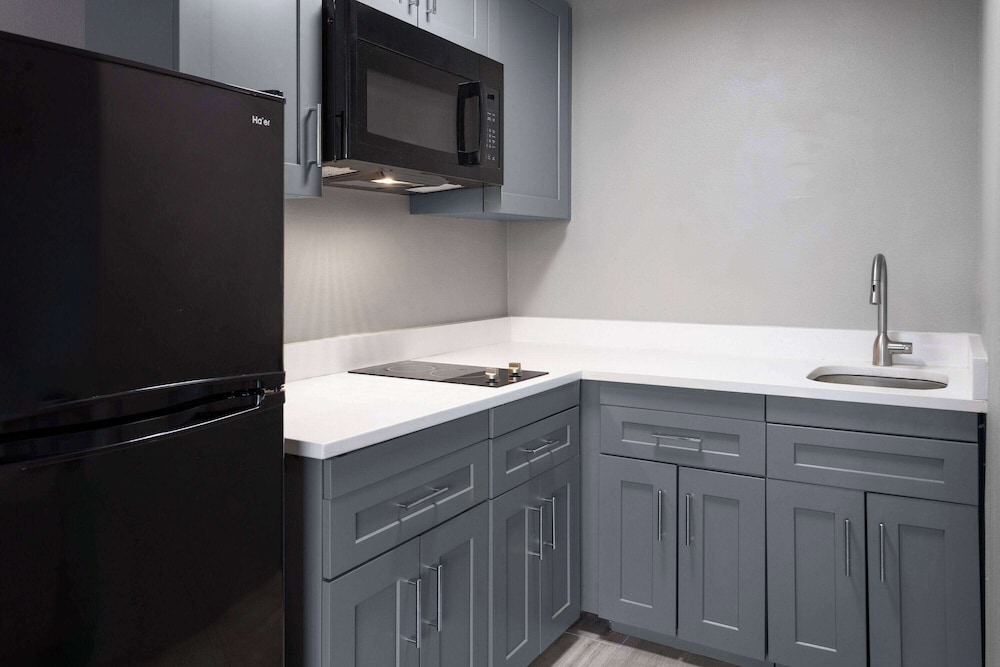hawthorn extended stay by wyndham columbia ft jackson