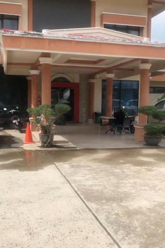 hotel abna sangatta redpartner