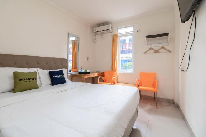 urbanview hotel minongga pondok labu by reddoorz