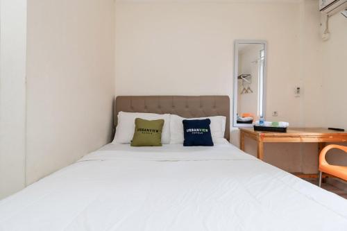 urbanview hotel minongga pondok labu by reddoorz
