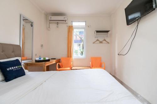 urbanview hotel minongga pondok labu by reddoorz