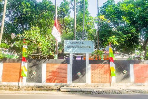 urbanview hotel minongga pondok labu by reddoorz