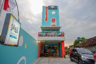 sans hotel pippo yogyakarta