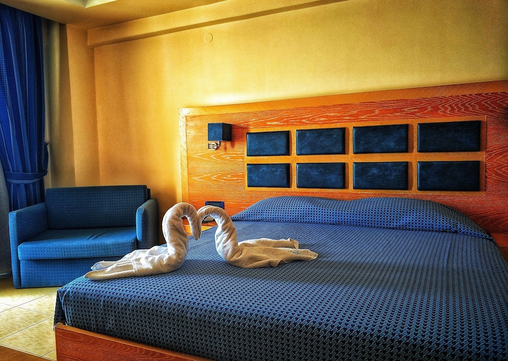 aegean blue beach hotel