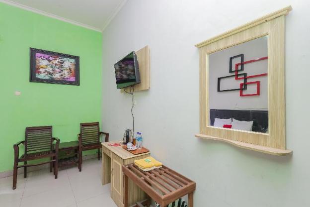 reddoorz at hotel nuansa ngawi