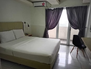 izi cozi hotel kemayoran