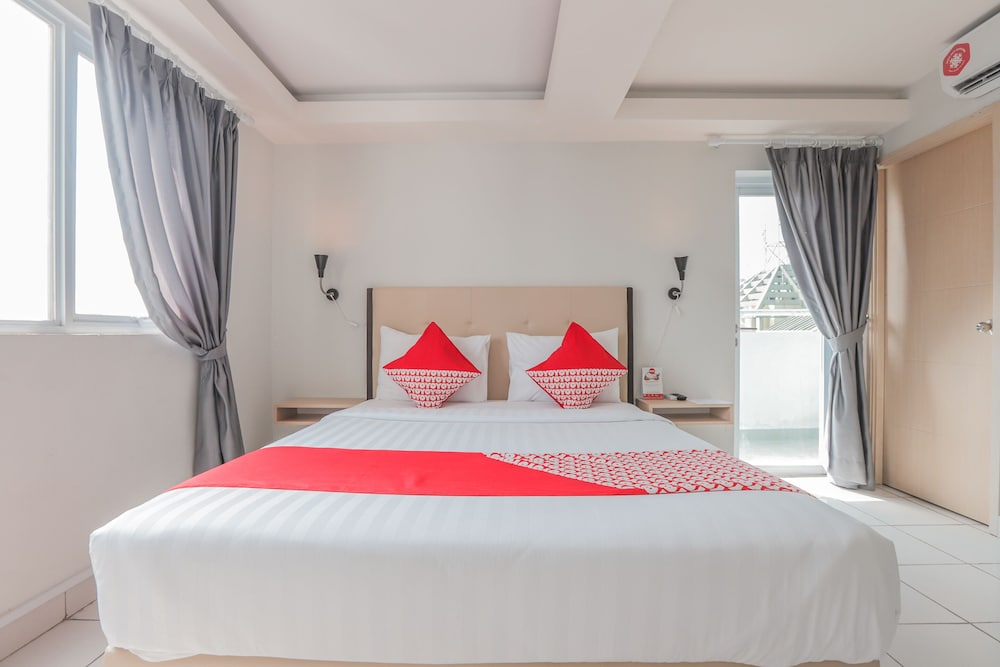 izi cozi hotel kemayoran