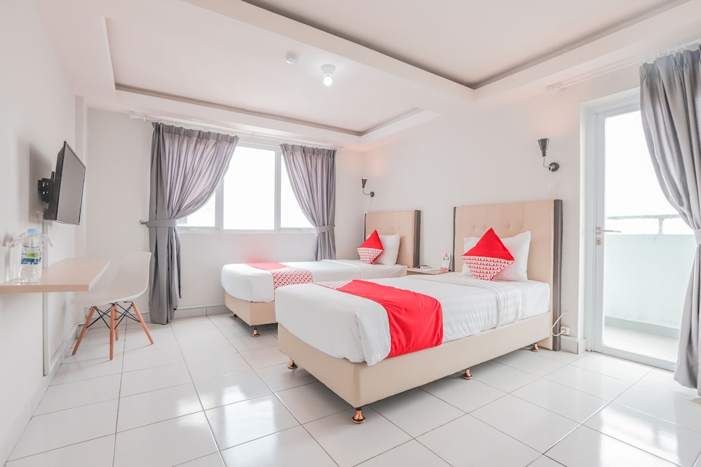 izi cozi hotel kemayoran