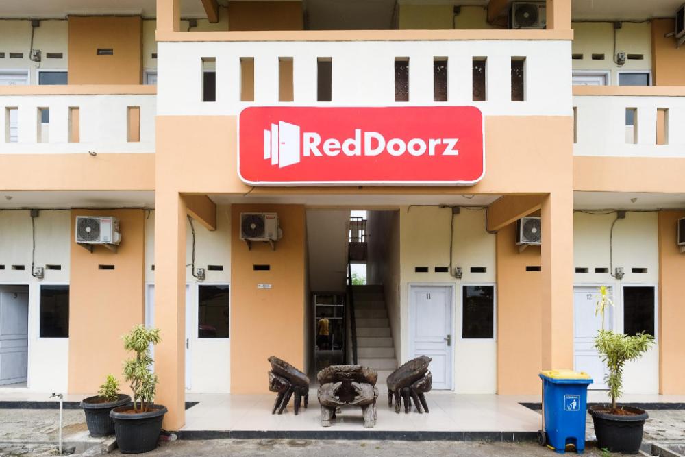 reddoorz putri syariah brebes