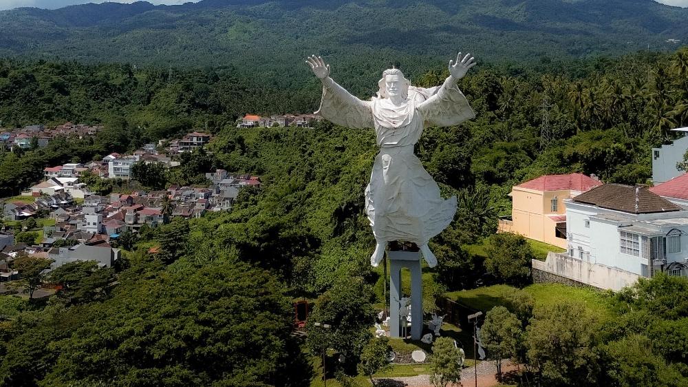 bobocabin bunaken hills
