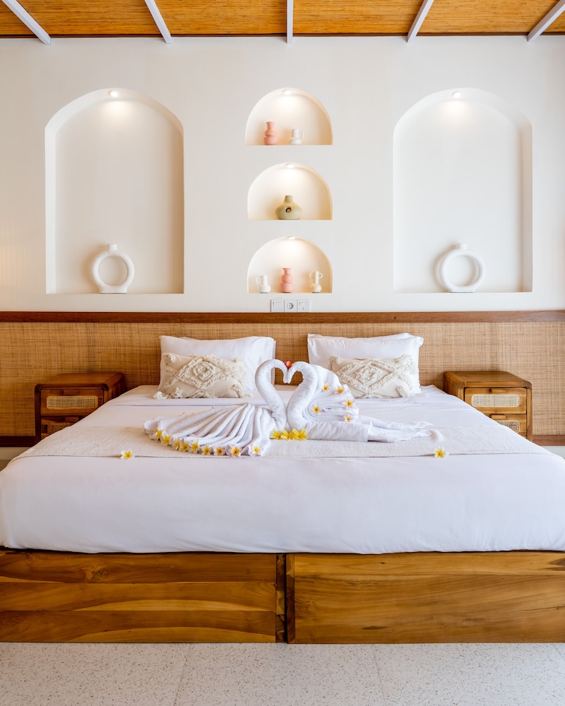 shanti boutique retreat