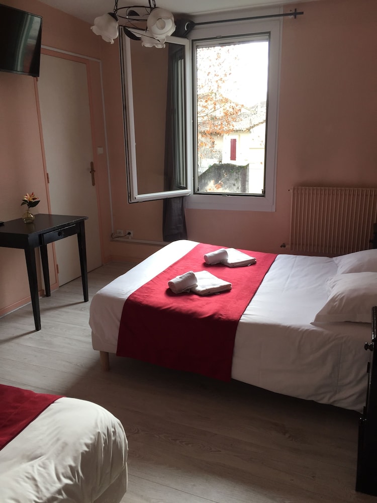 hostellerie de la source