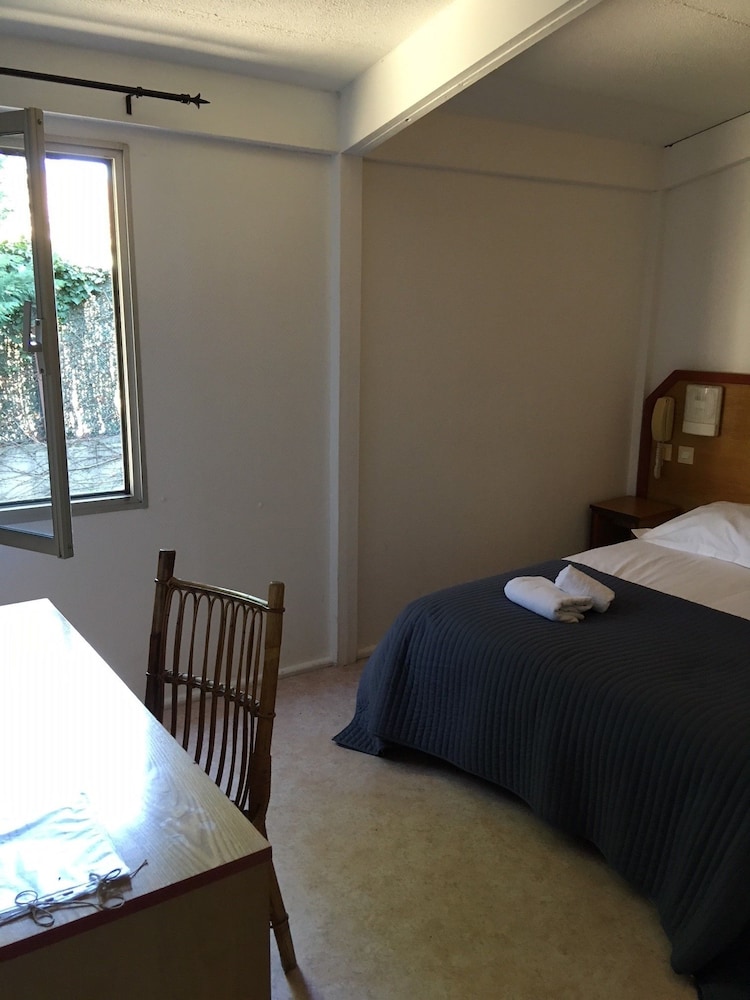 hostellerie de la source