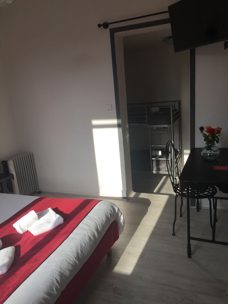 hostellerie de la source