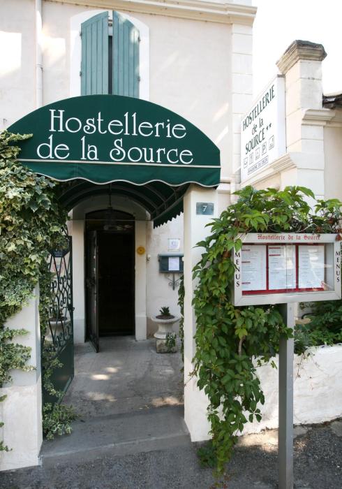 hostellerie de la source