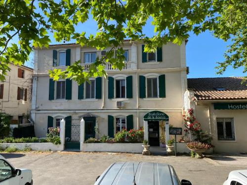 hostellerie de la source