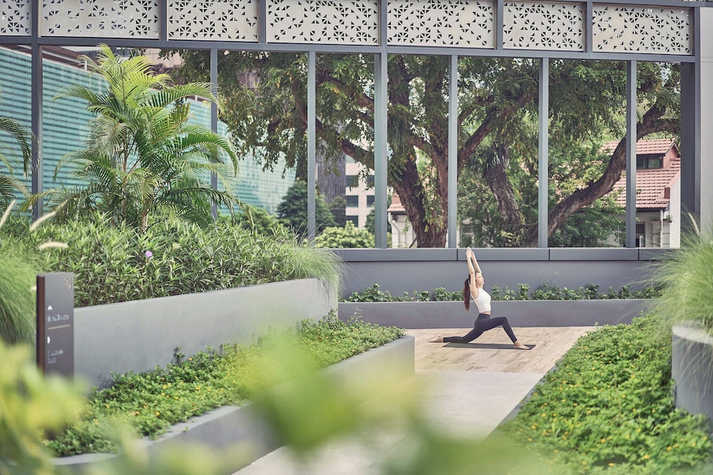 mercure icon singapore city centre