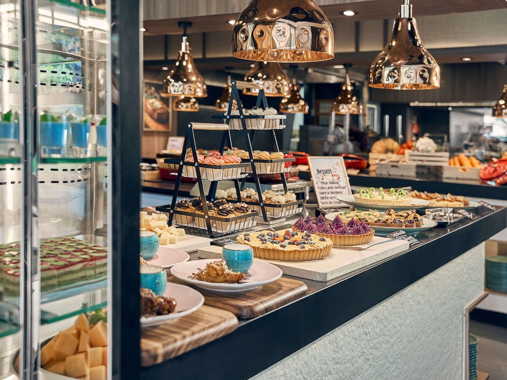 mercure icon singapore city centre