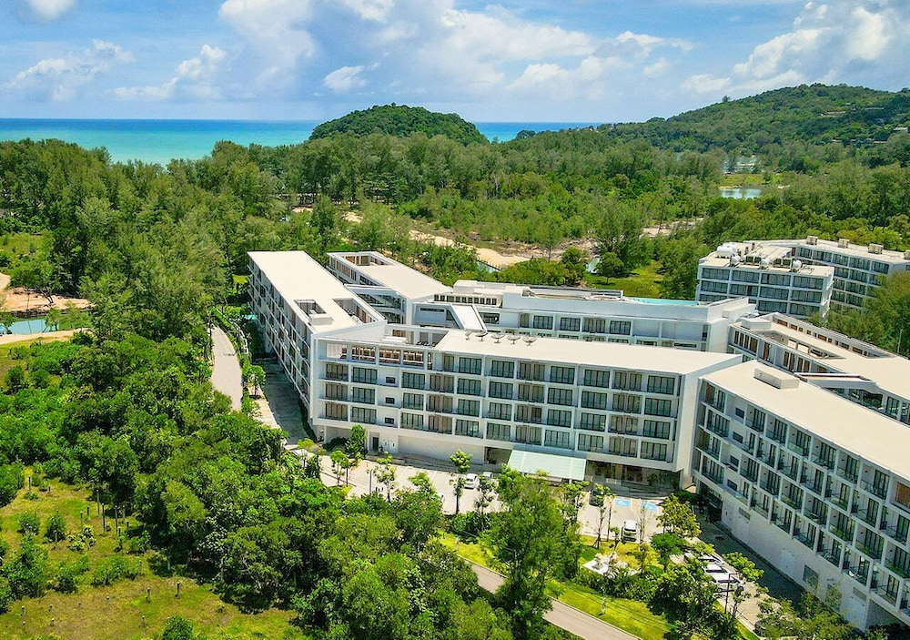 laya resort phuket island