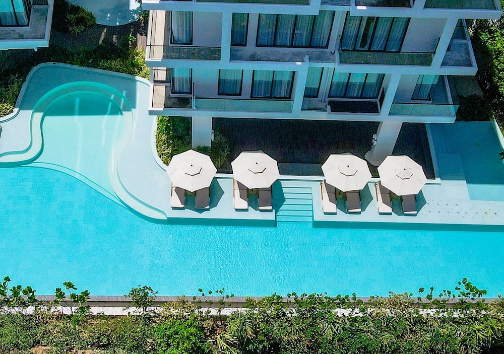 laya resort phuket island