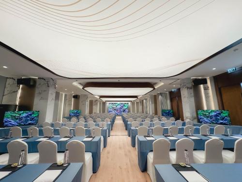 laya resort phuket island