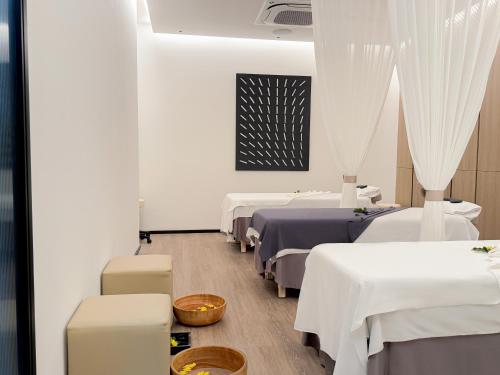 laya resort phuket island