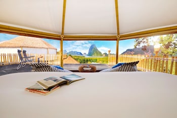 beyond skywalk nangshi