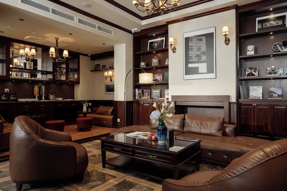 kin hotel dong du