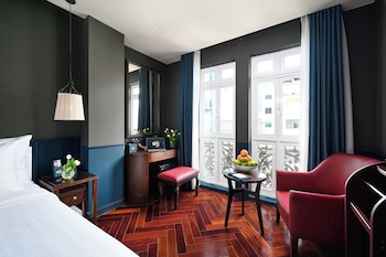 kin hotel dong du
