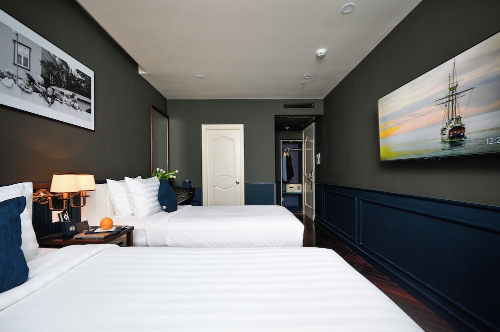 kin hotel dong du