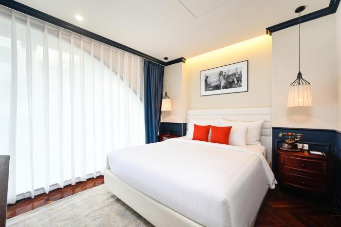 kin hotel dong du