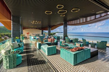 angsana quan lan ha long bay