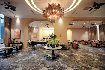 epic tower swiss belresidences hanoi