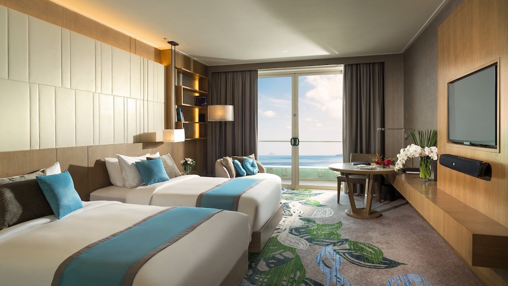 intercontinental nha trang by ihg