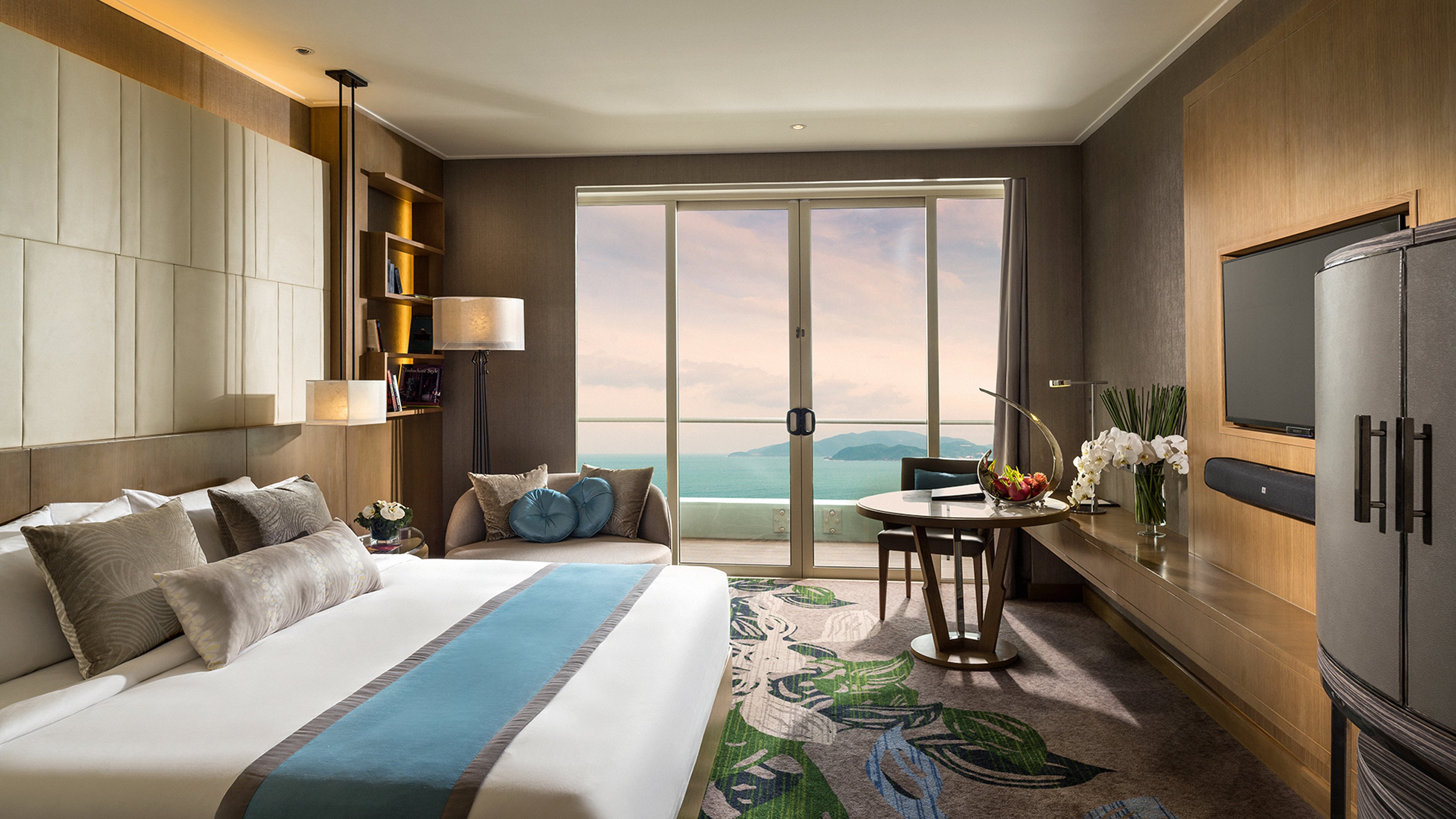 intercontinental nha trang by ihg
