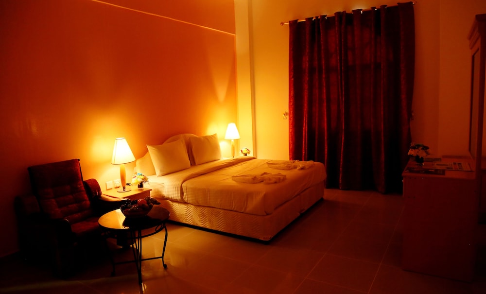 atlas hotel apartments