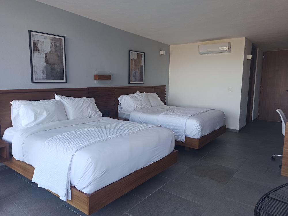 hotel and villa internacional de tenis