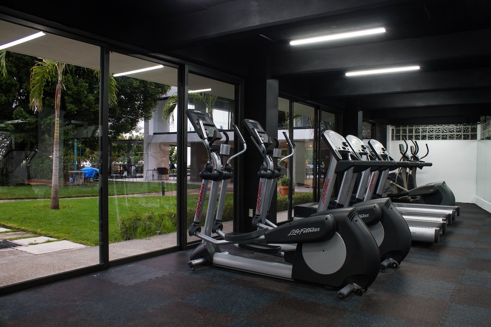 hotel and villa internacional de tenis