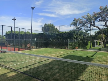 hotel and villa internacional de tenis