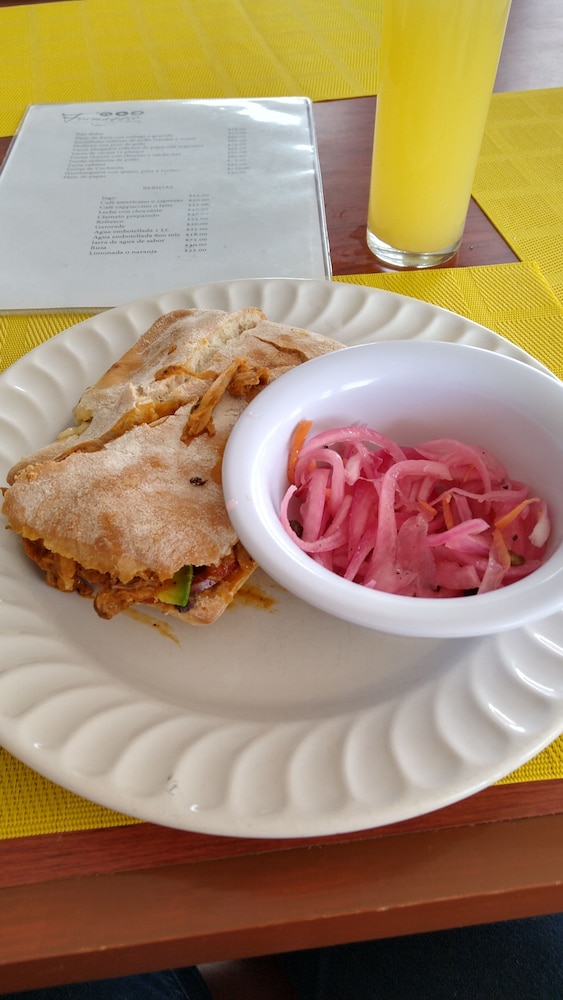 hotel and villa internacional de tenis