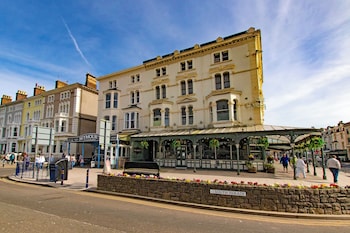 Albany House,,0 star