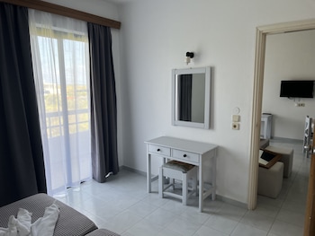 smart accommodation rhodes