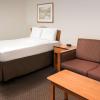 woodspring suites savannah garden city